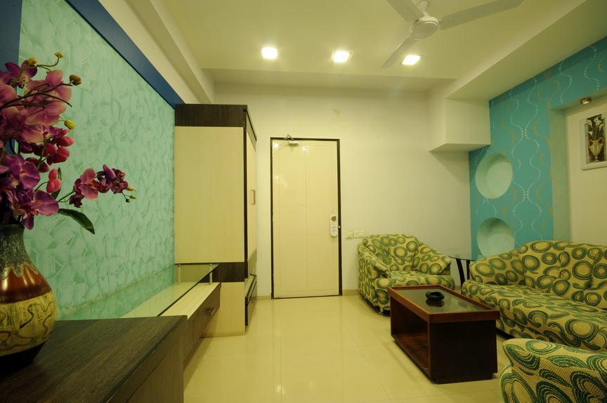 Hotel Surabhi Regency Ānand Exterior foto